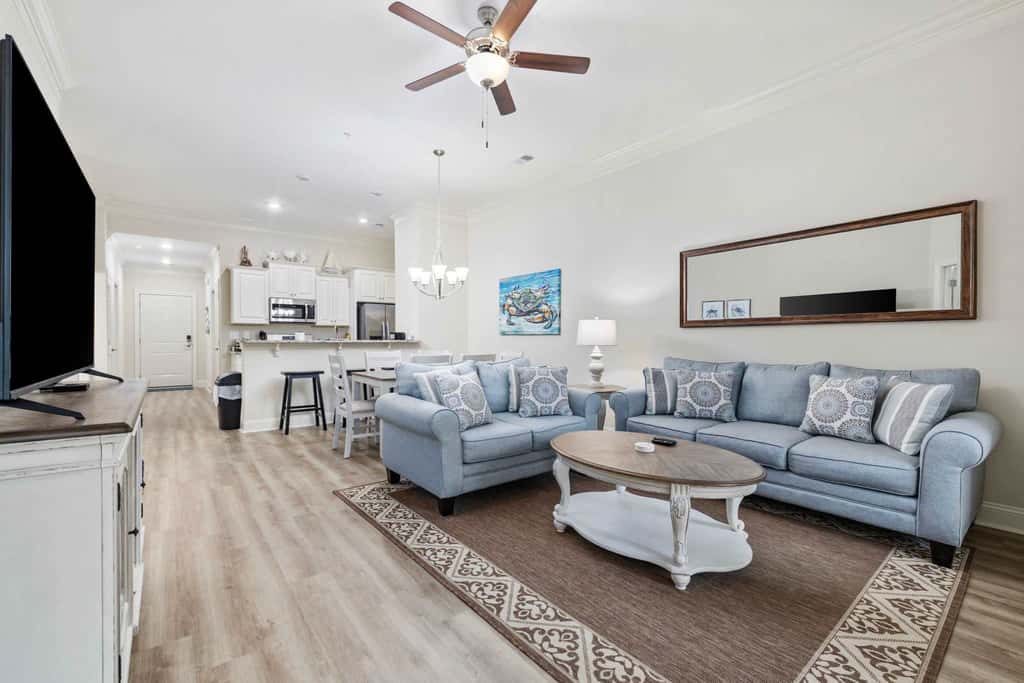Resort Pool & Cabana | 2 Mins to Marsh Walk New!!