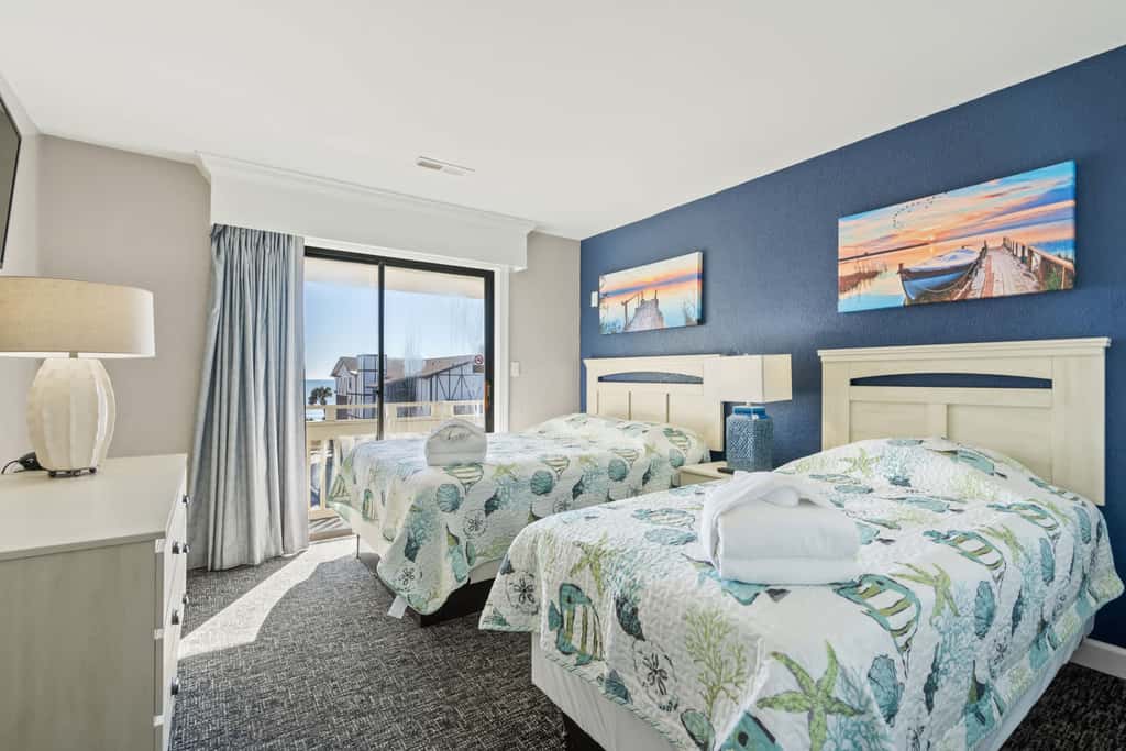 Ocean View • Beach Across St • Giant Hot Tub/Pool