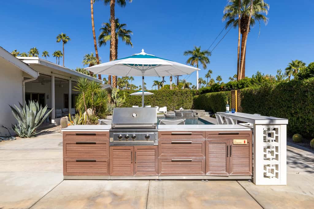 Paseo Palms Estate