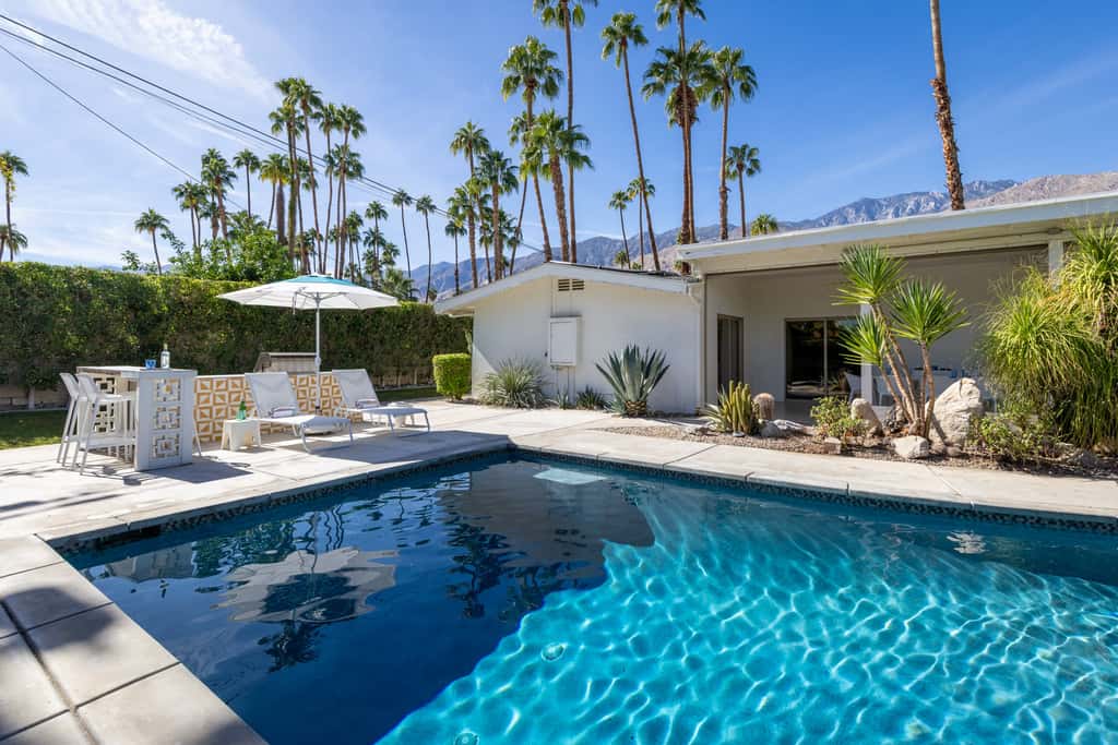 Paseo Palms Estate