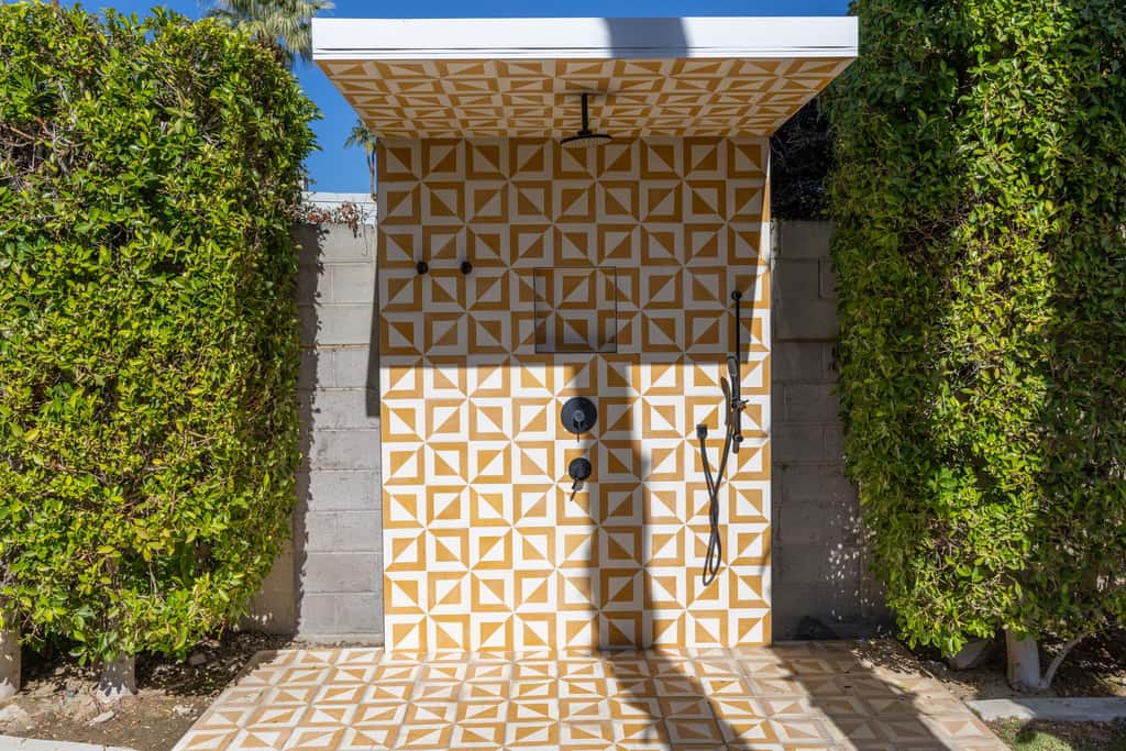Paseo Palms Estate
