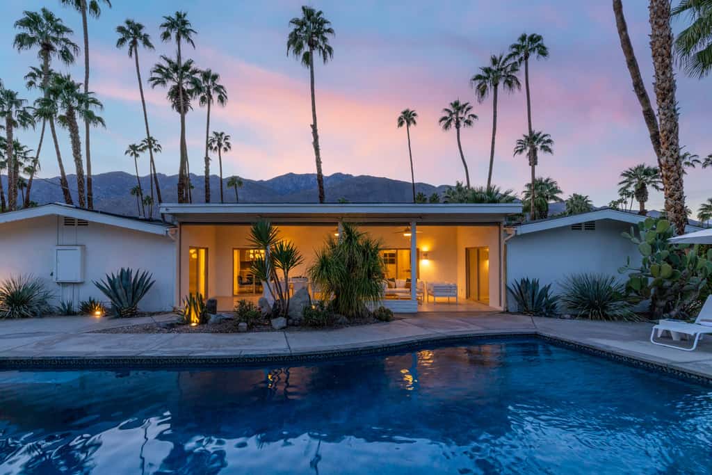 Paseo Palms Estate