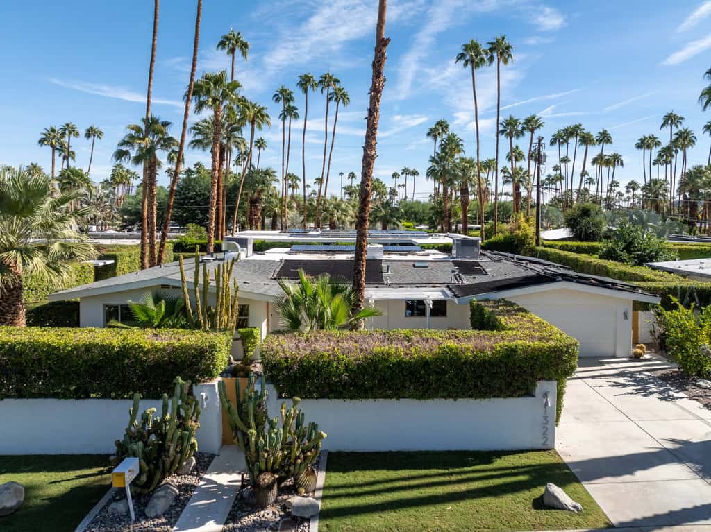 Paseo Palms Estate