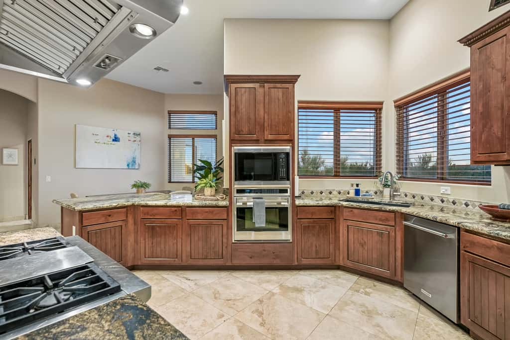 The Scottsdale Summit