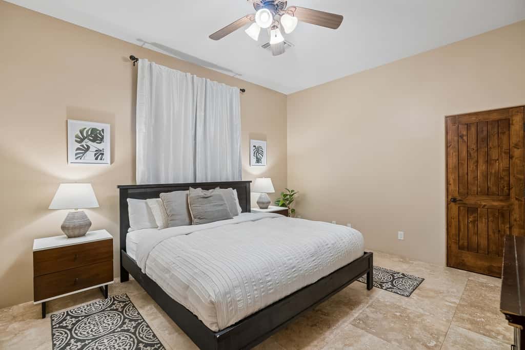 The Scottsdale Summit