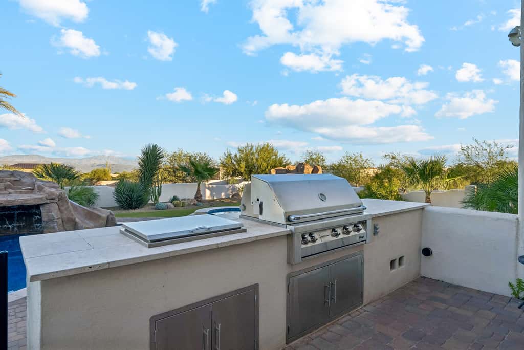 The Scottsdale Summit
