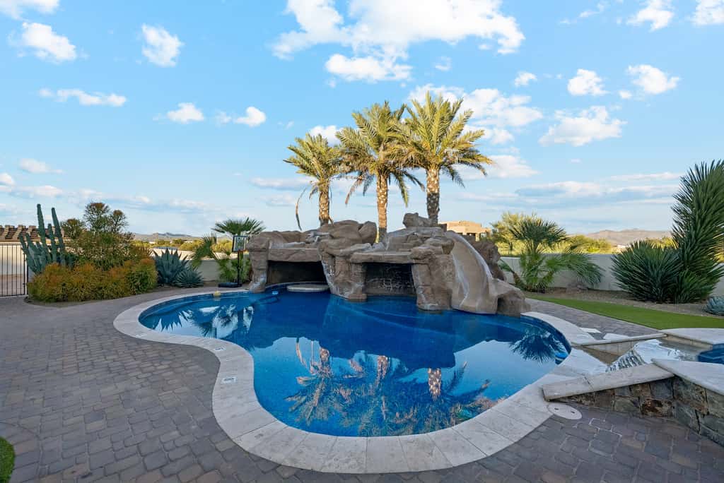 The Scottsdale Summit