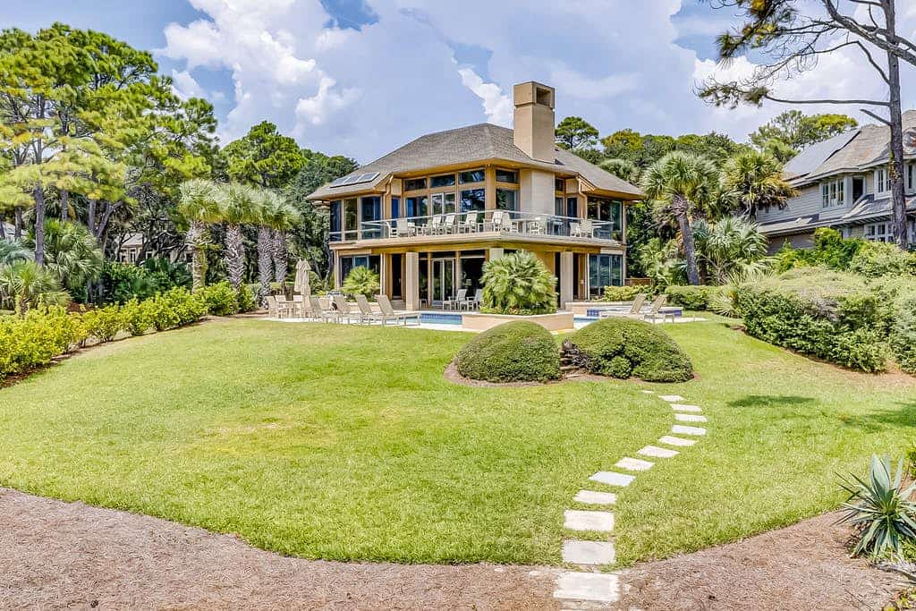 oceanfront vacation home in hilton head, sc with large outdoor pool