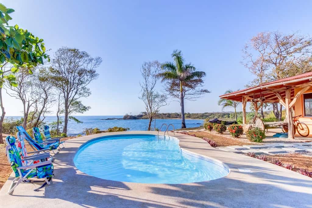 Cliff side Costa Rican home with private pool and ocean views