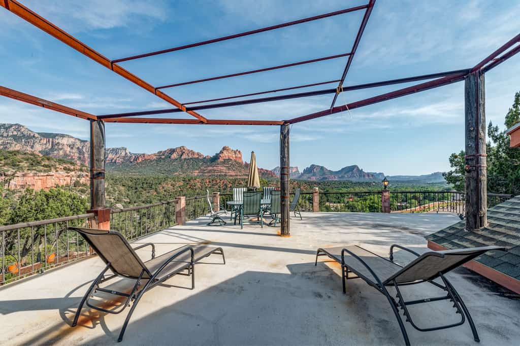 The patio area overlooking mountains in Sedona, AZ.
