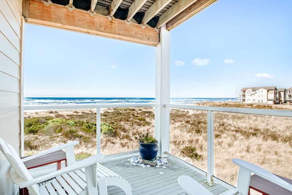 oceanfront beach condo in westport, wa