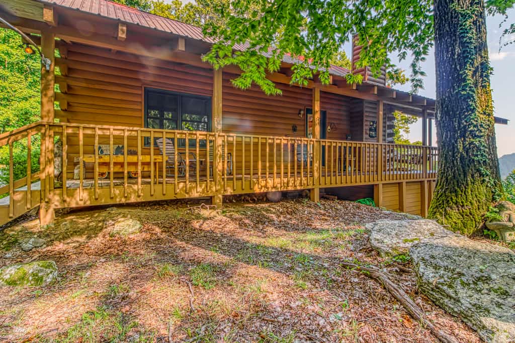 log cabin in clayton, ga