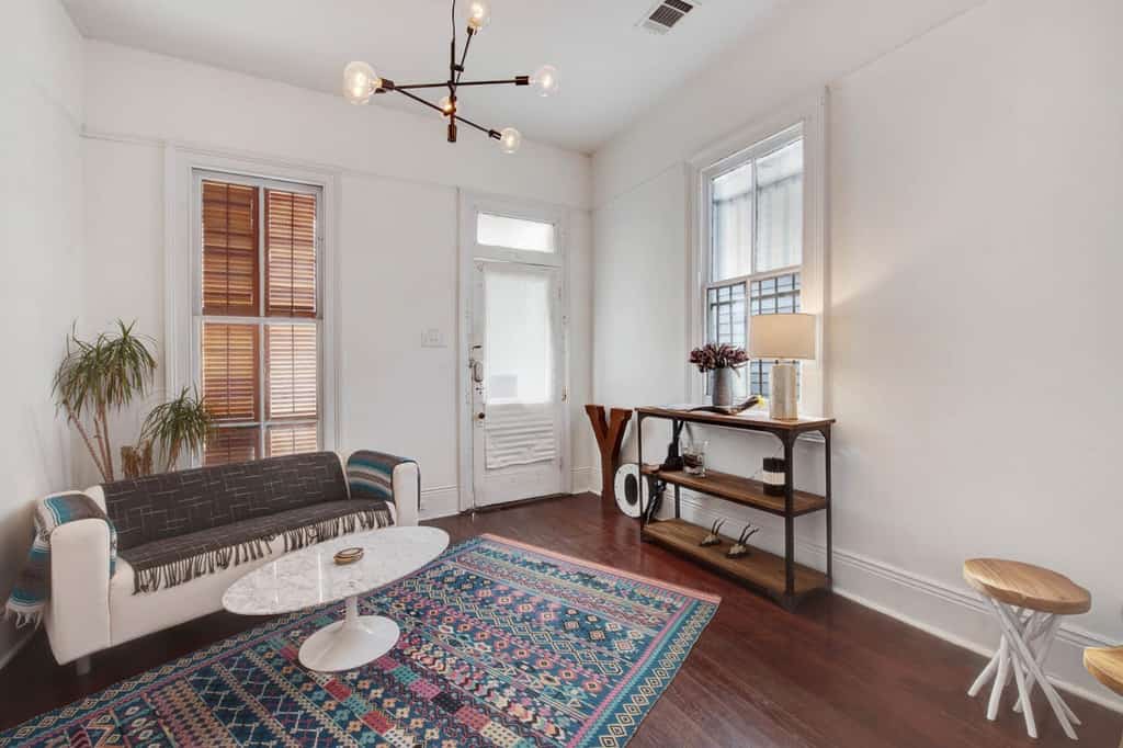 Vacation rental living area in New Orleans
