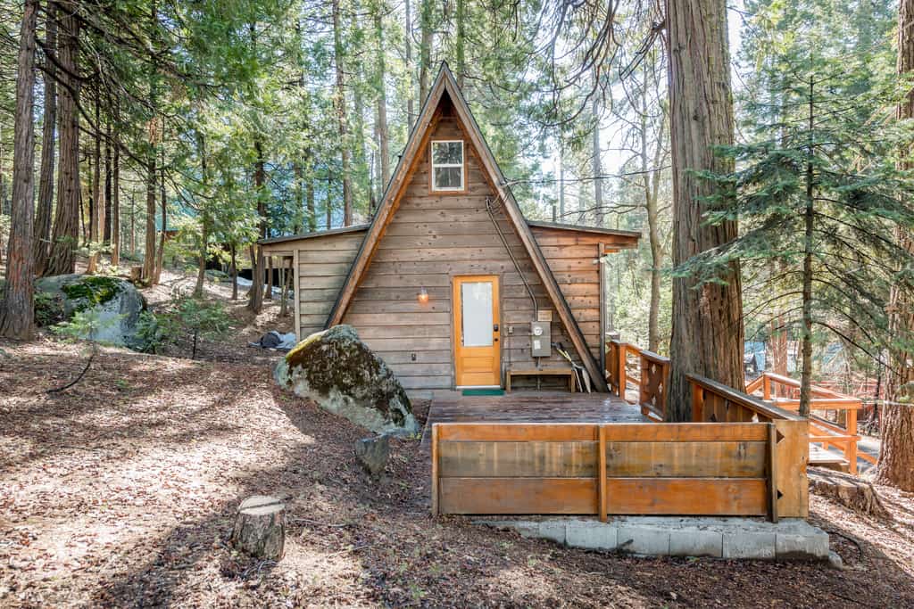 Shaver Lake, CA winter vacation rental