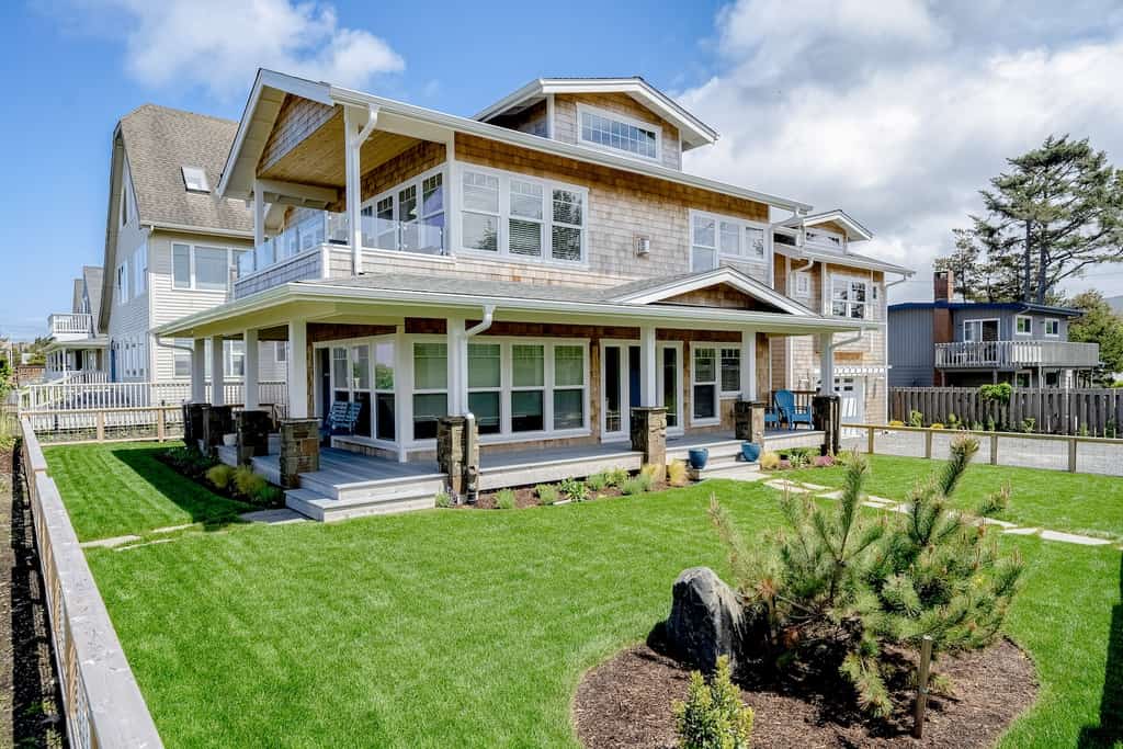 The exterior of a home rental in Seaside, OR.