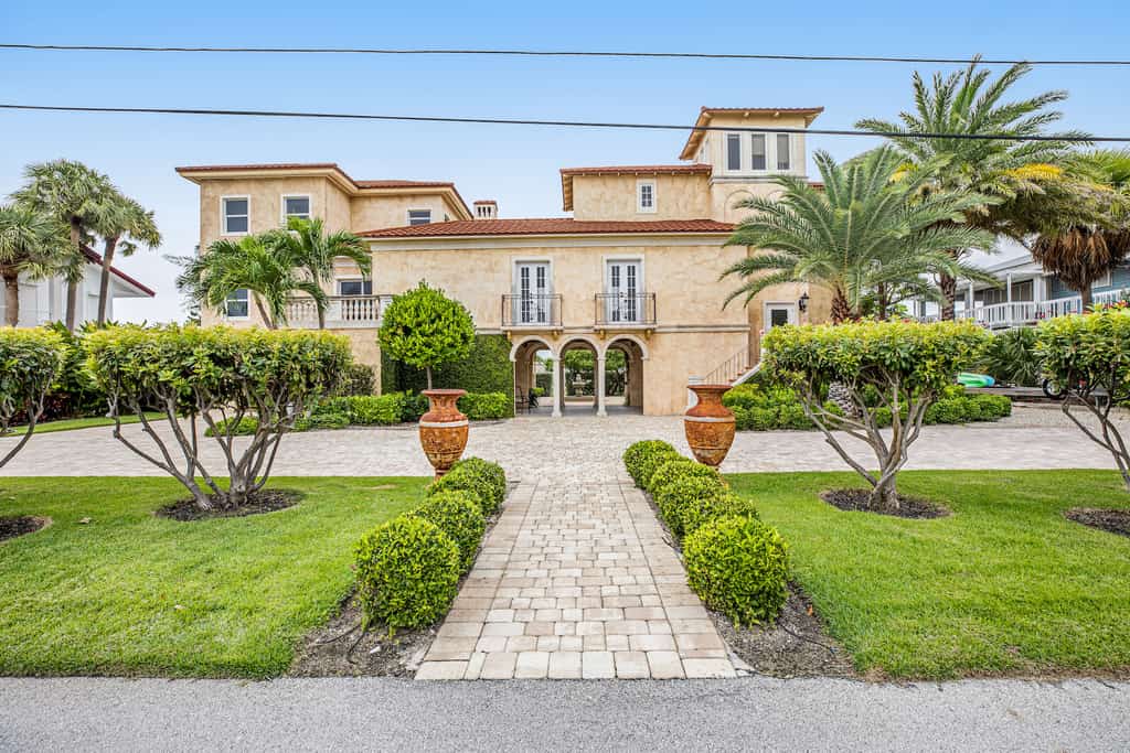 Vacation rentals for weddings in Islamorada, FL
