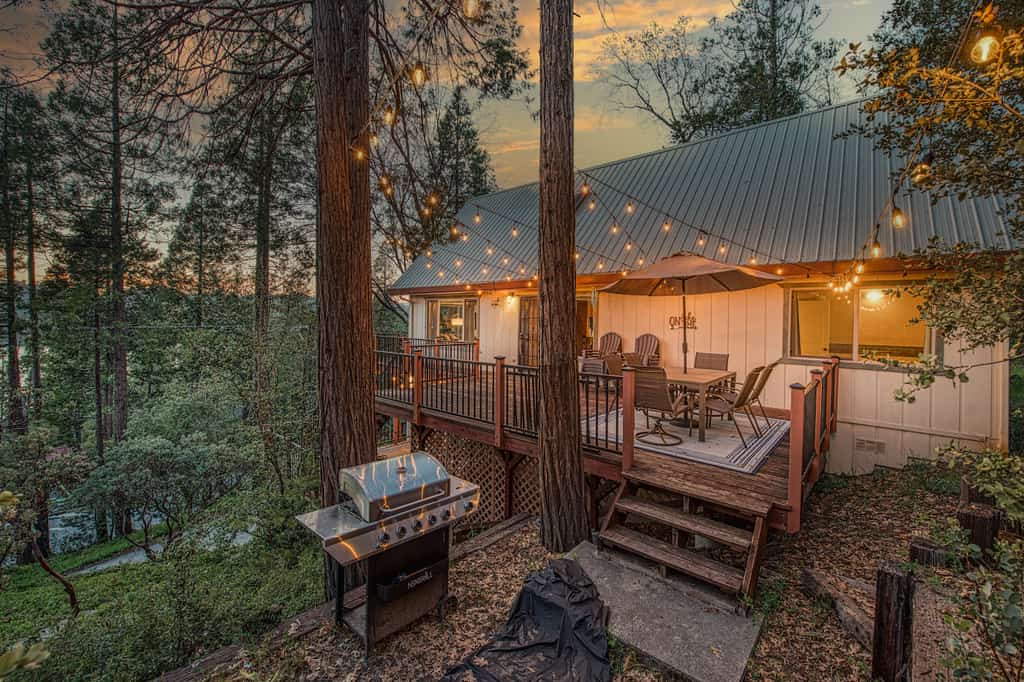 Bass Lake, California vacation rental with a view