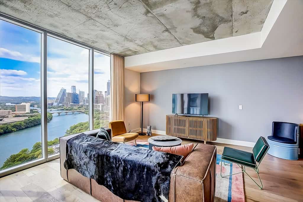 The livingroom of a vacation rental condo in Austin at Natiivo.