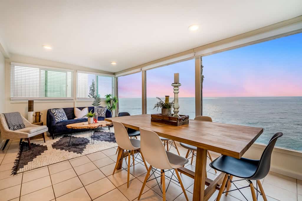 The dining area overlooking the ocean in San Diego, CA