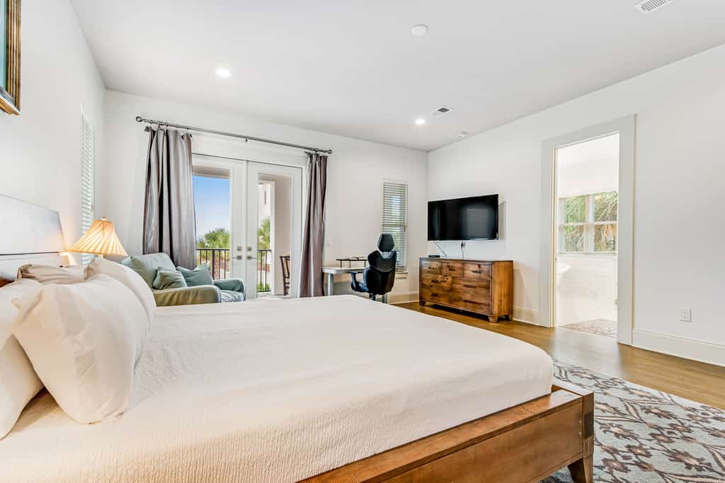 The bedroom of a vacation rental in 30A, Florida