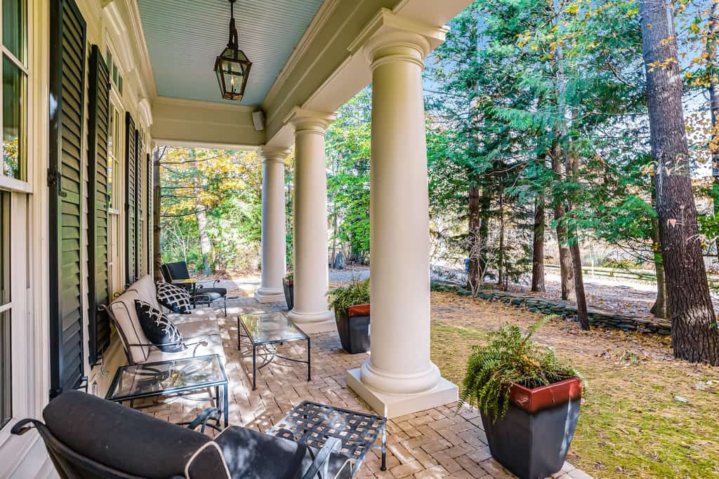 The front porch at a Saugatuck, MI rental.