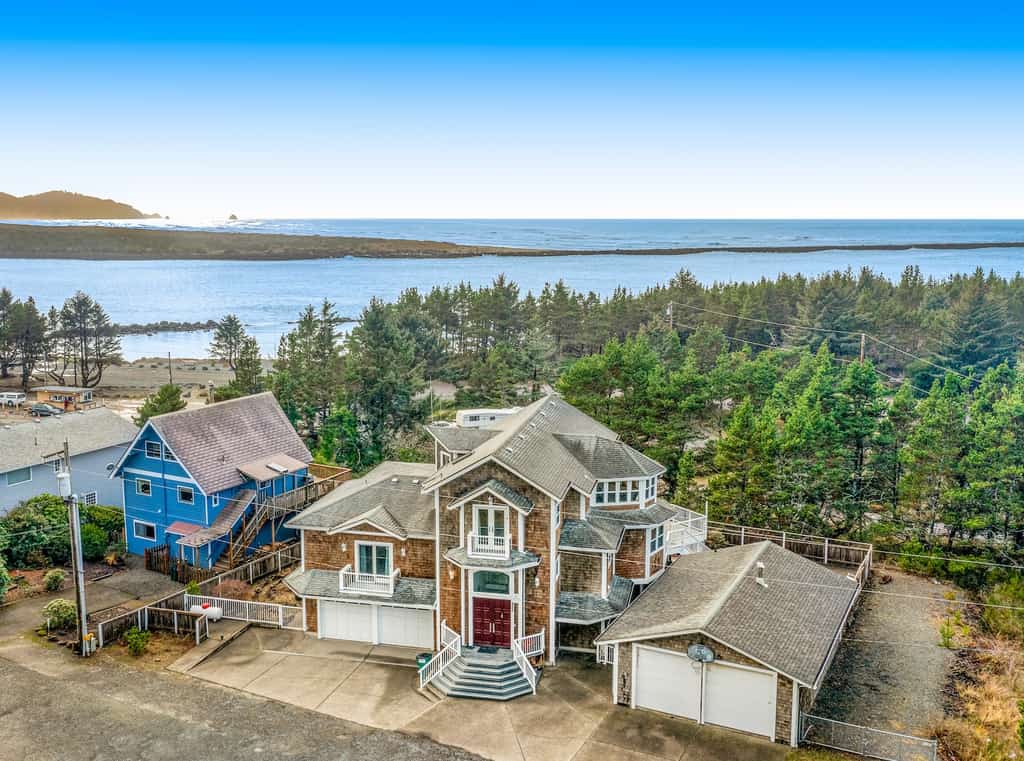 A vacation rental in Rockaway Beach.