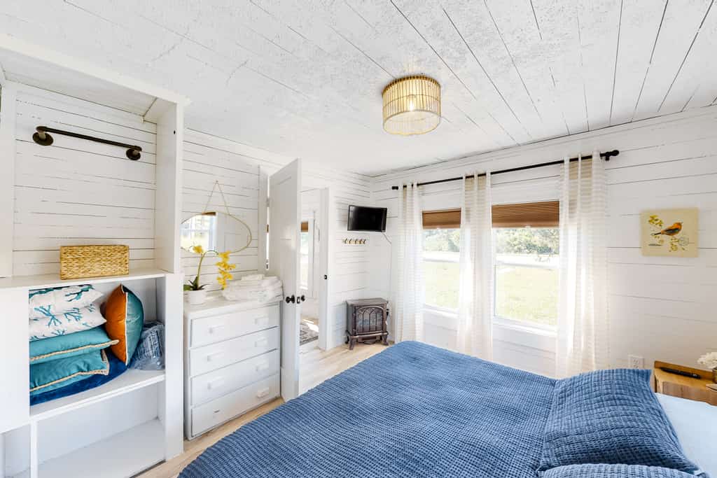 The bedroom of a vacation rental in the Outer Banks.