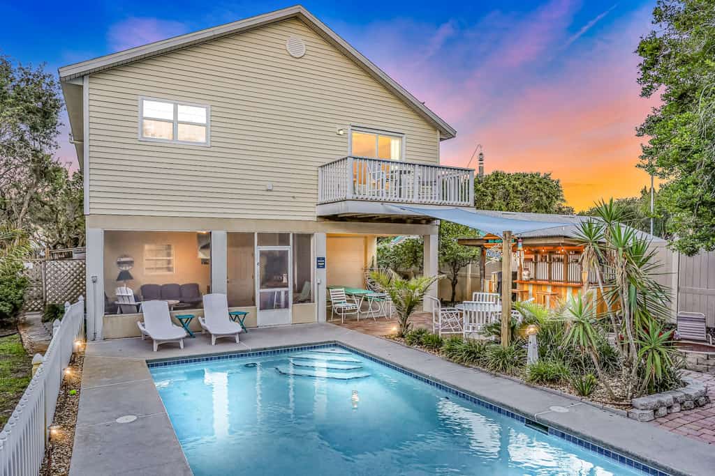 The backyard pool area of a long-term rental in St. Augustine, FL.