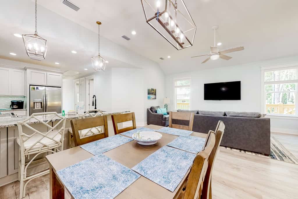The dining area of a vacation rental in Dauphin island, AL.
