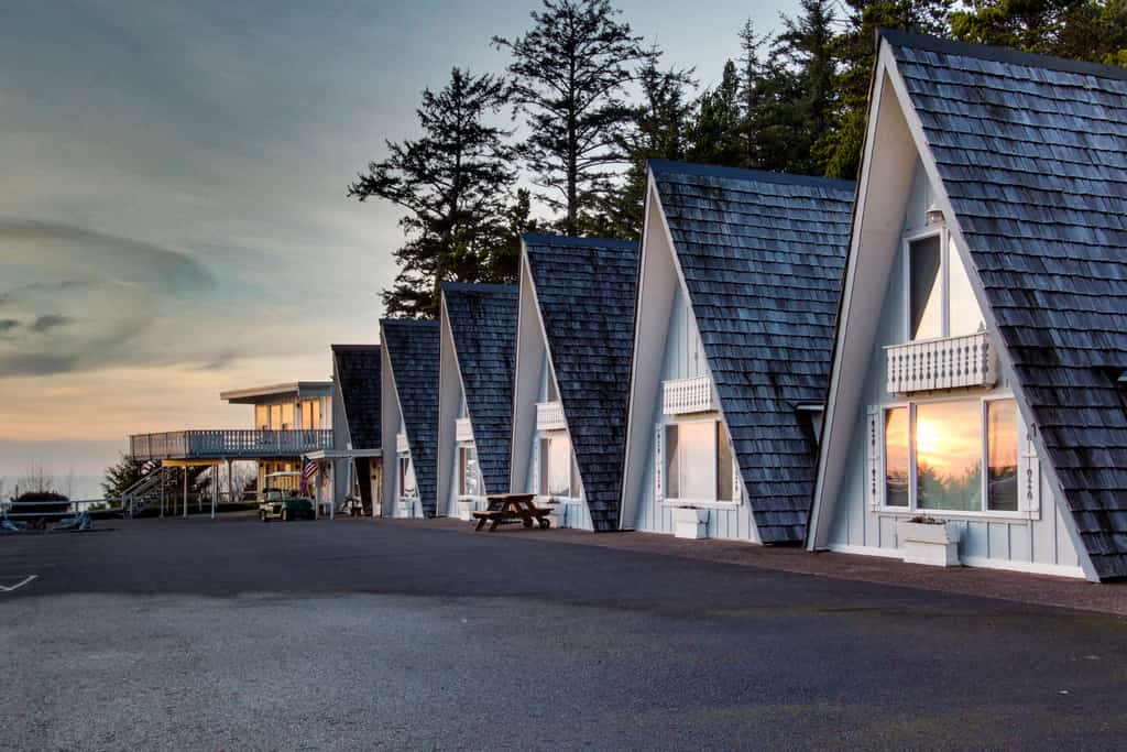 Winter Cabin Travel Trends and Destinations