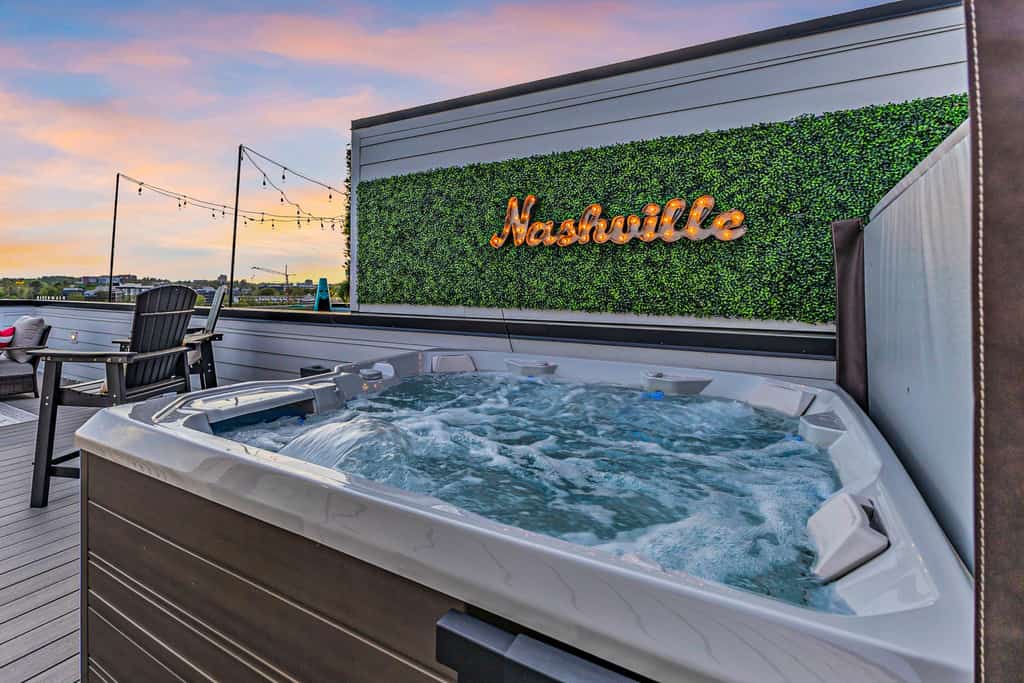 The hot tub at a vacation rental in Nashville, Tennessee.