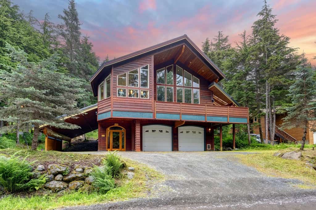 cabin rental in alaska at sunset