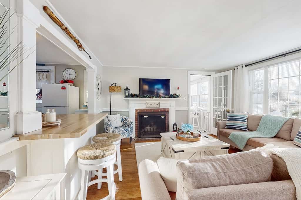 The living area of a home rental.