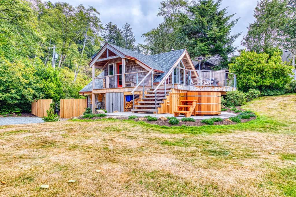 coastal cabin in Manzanita, OR
