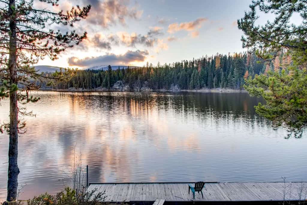 idabel lake cabin on the water with dock