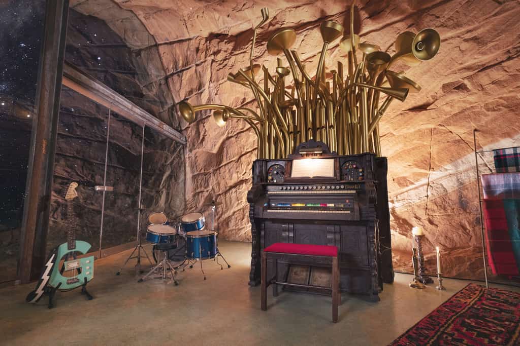 organ and drum set in the grinch's music room