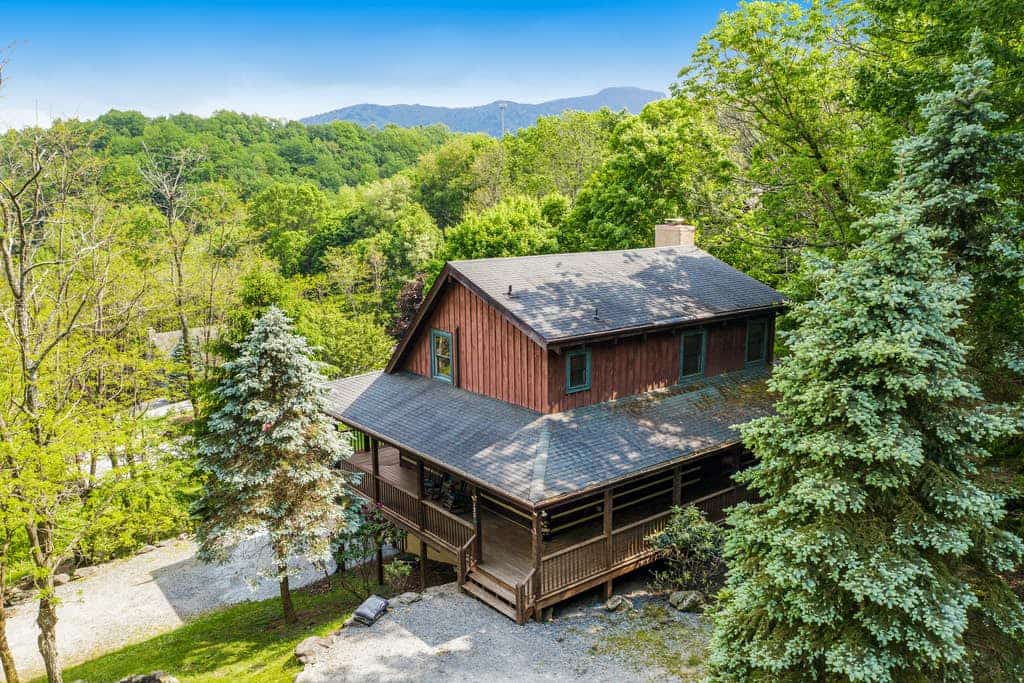 Large vacation home in Banner Elk, NC surrounded by trees