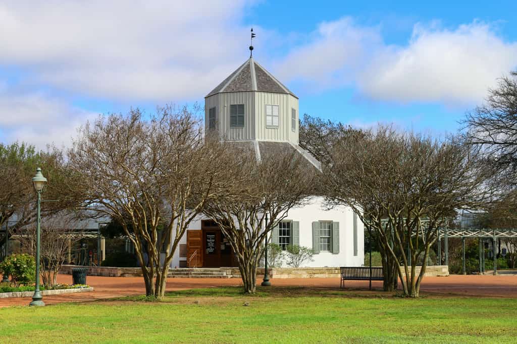 Fredericksburg building.