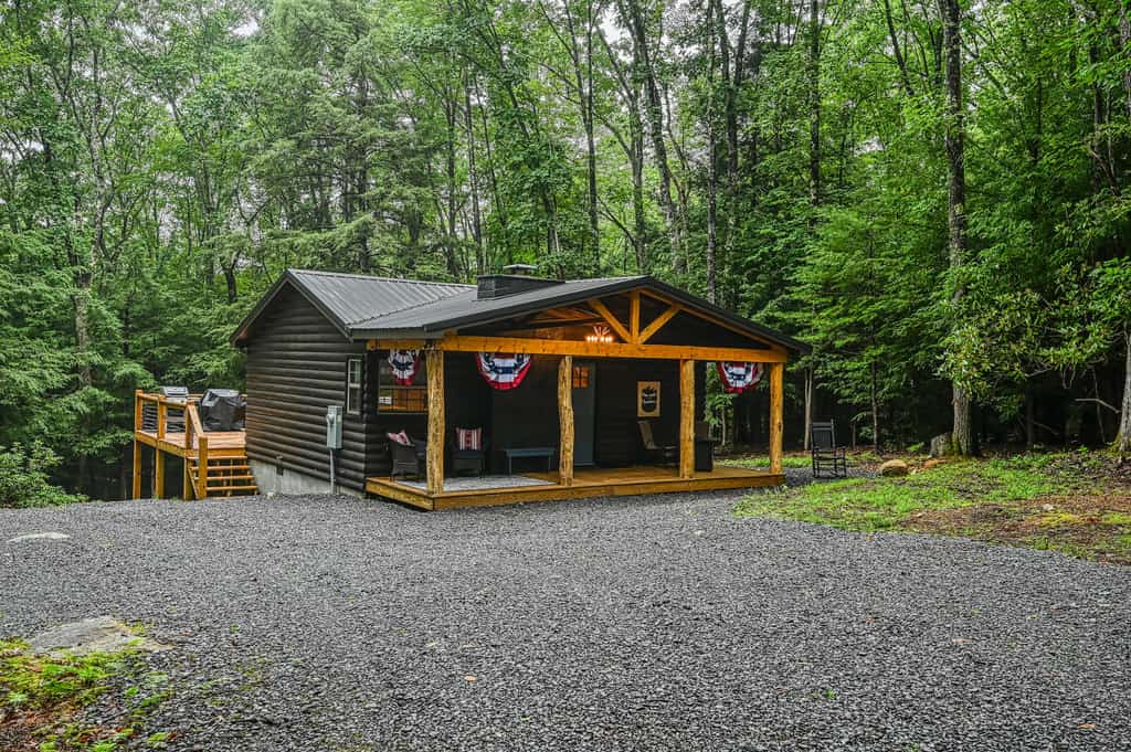 Winter Cabin Travel Trends and Destinations