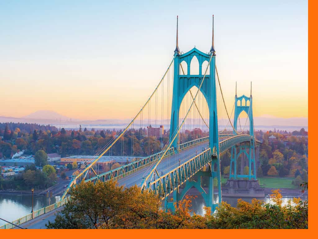 St. Johns Bridge at sunset in the fall in Portland, Oregon