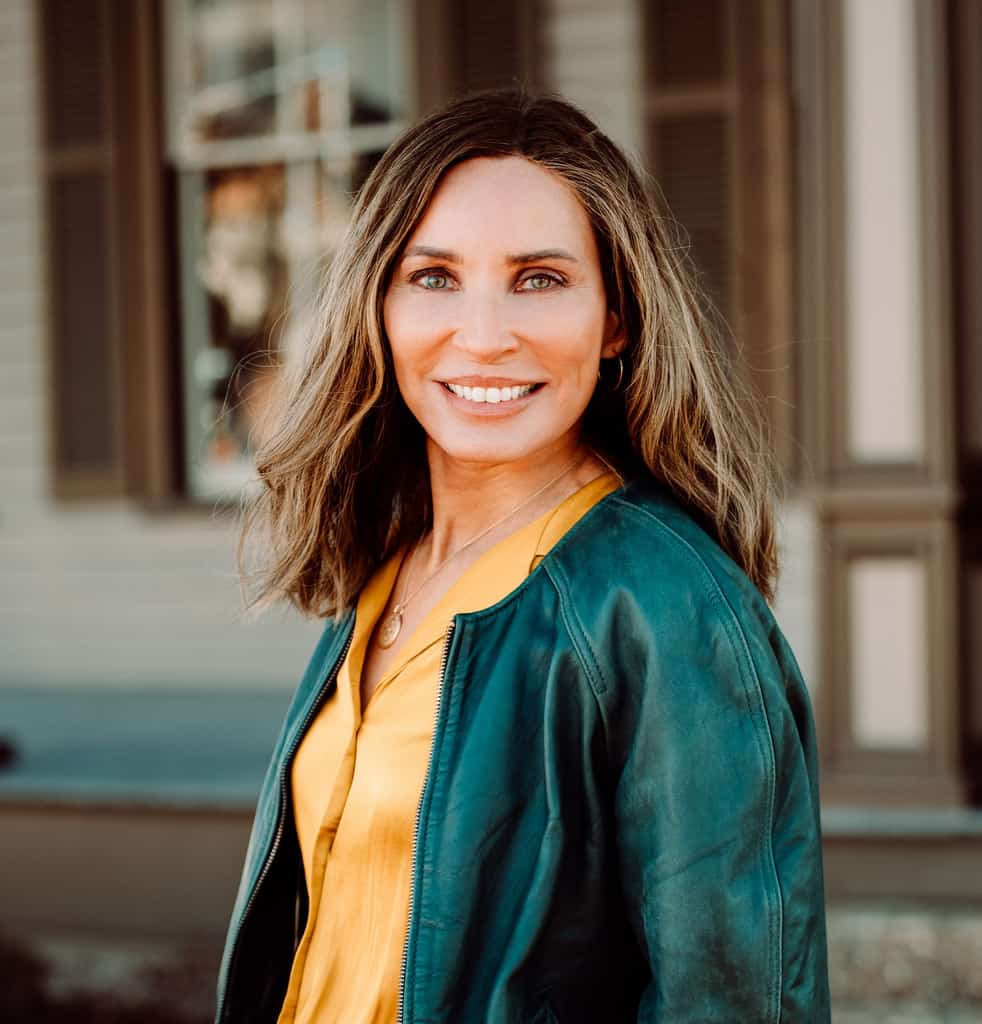 Vacasa homeowner headshot.
