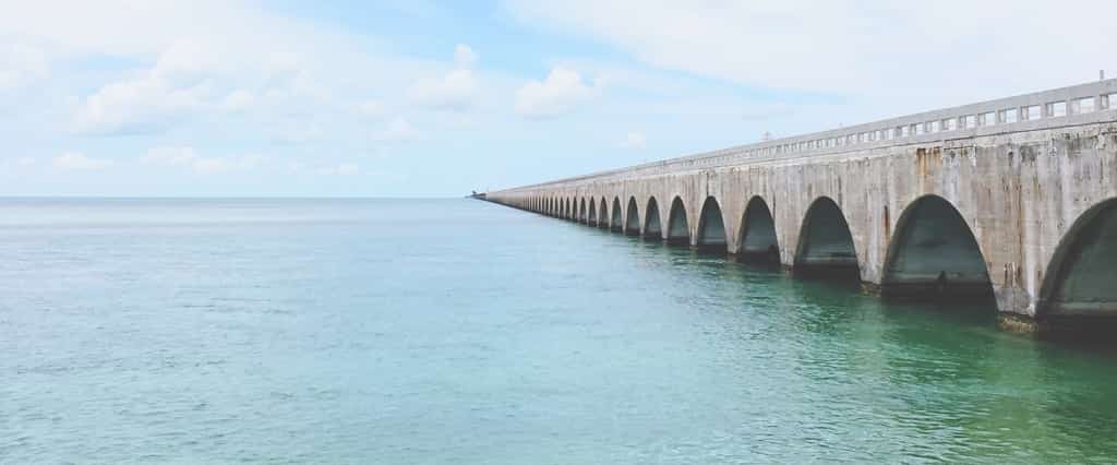7 mile bridge in the florida keys