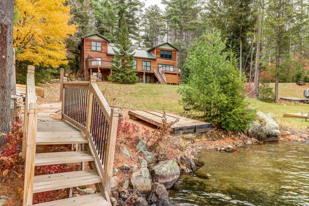 Lakefront vacation home in the Adirondacks with a private dock