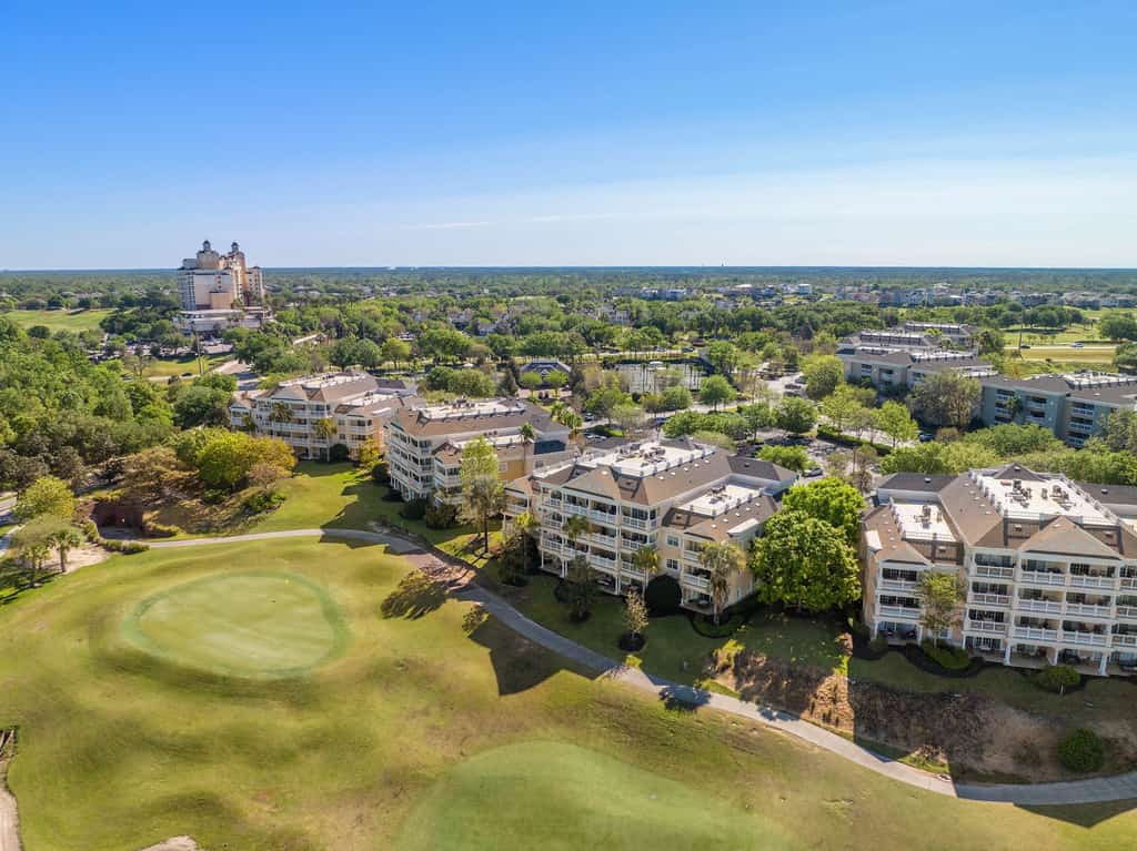 condo rentals by Jeeves